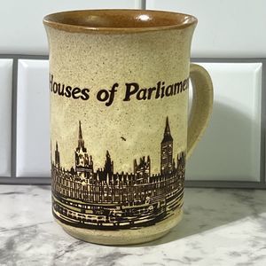 VTG Houses of Parliament LONDON Ceramic Mug 12oz Tan ETCHED Westminister Palace